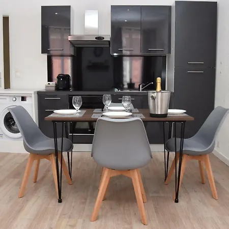 Apartament L'hermes Centre Historique Fréjus