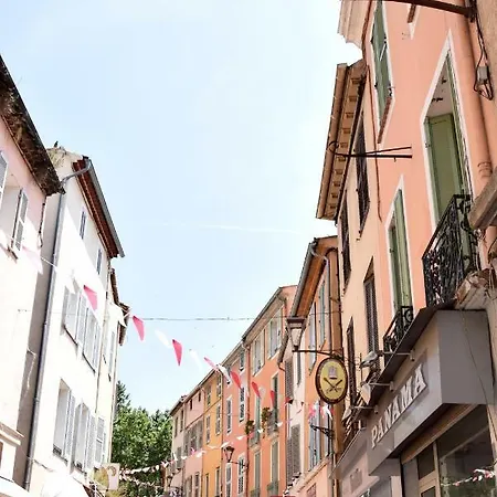 L'hermes Centre Historique * Frejus